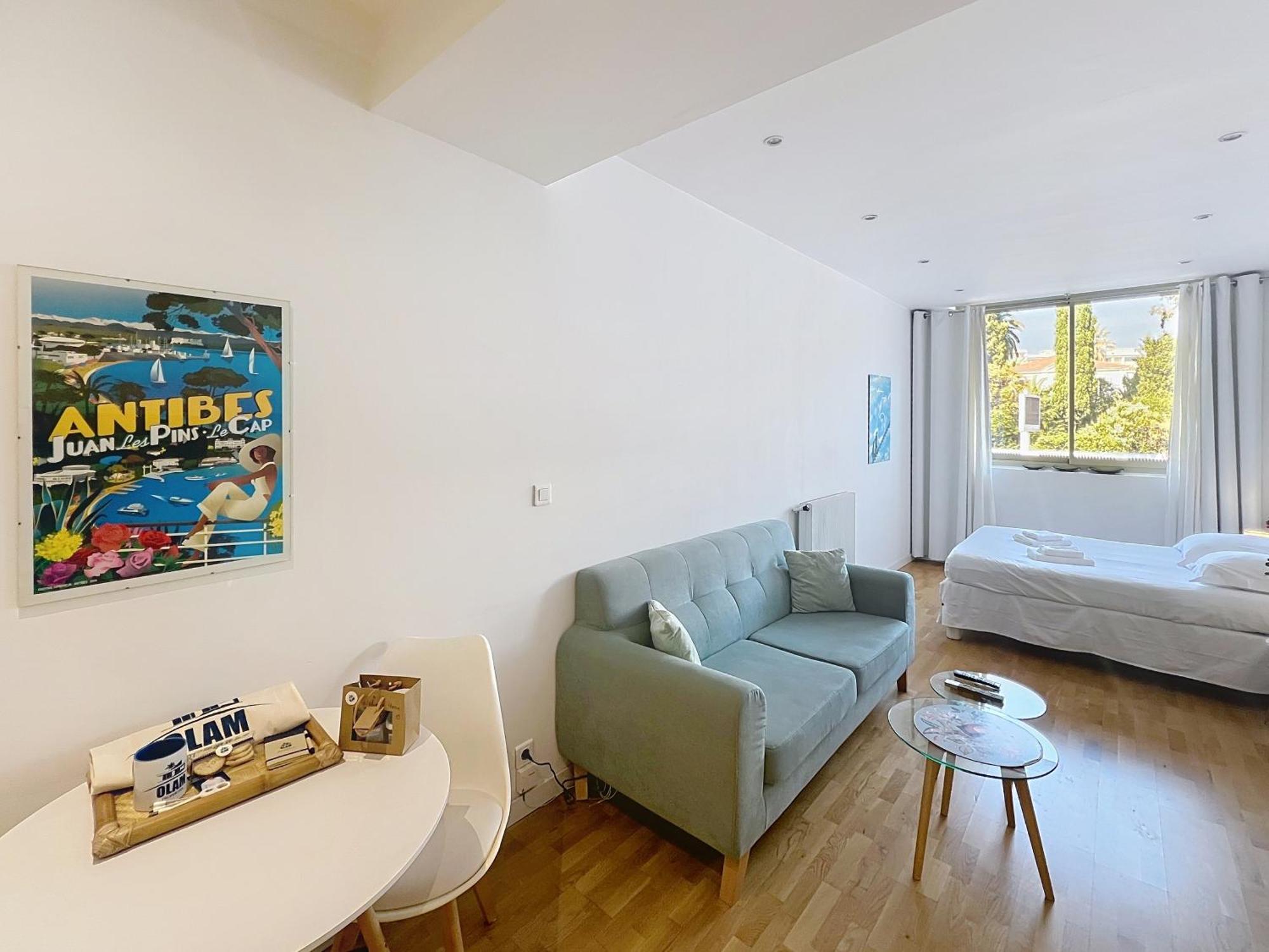 Heart Of Town Cozy Bright Warm & Sunny By Olam Appartement